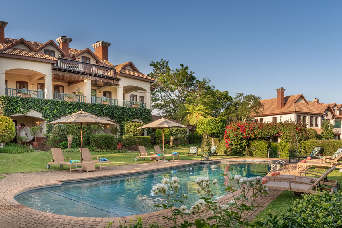 Olivers Home Our Gardens And Pool